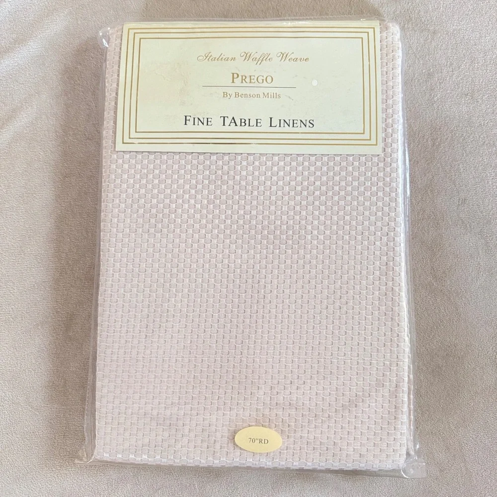 Tablecloth Round 70 Inch Taupe Waffle Weave Italian Linens Benson Mills Prego